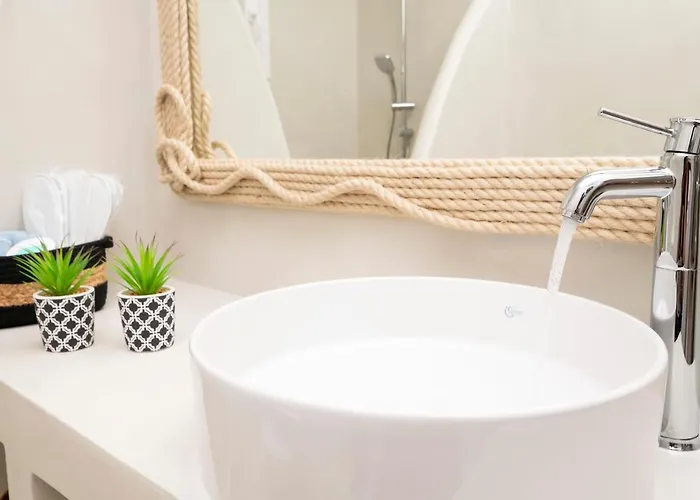 Salty Villas, Chrissipi Casa vacanze *