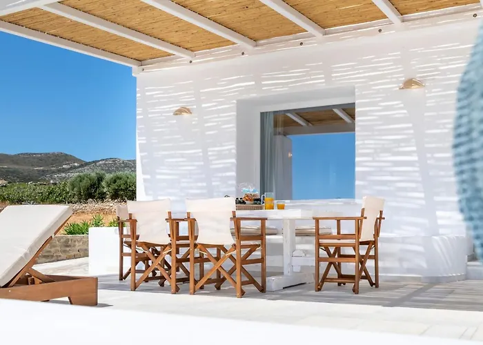 Salty Villas, Chrissipi *