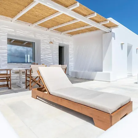 Semesterbostad Salty Villas, Chrissipi